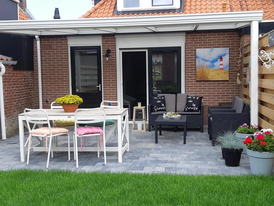 Wad'nGeluk Villa Paesens Bagian luar foto